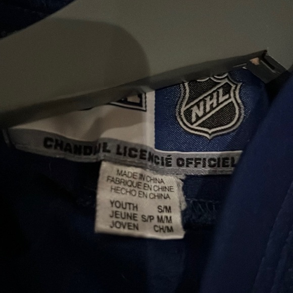NHL Toronto Maple leafs Child jersey size s/m - Picture 3 of 3